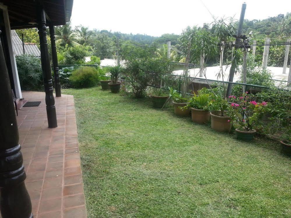 Kandy Holiday Home Eksteriør billede