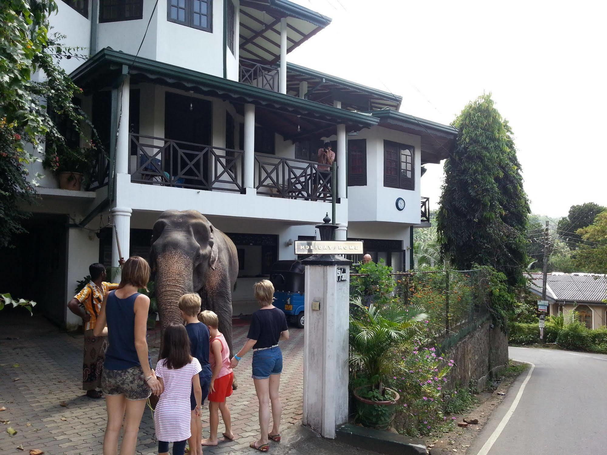 Kandy Holiday Home Eksteriør billede