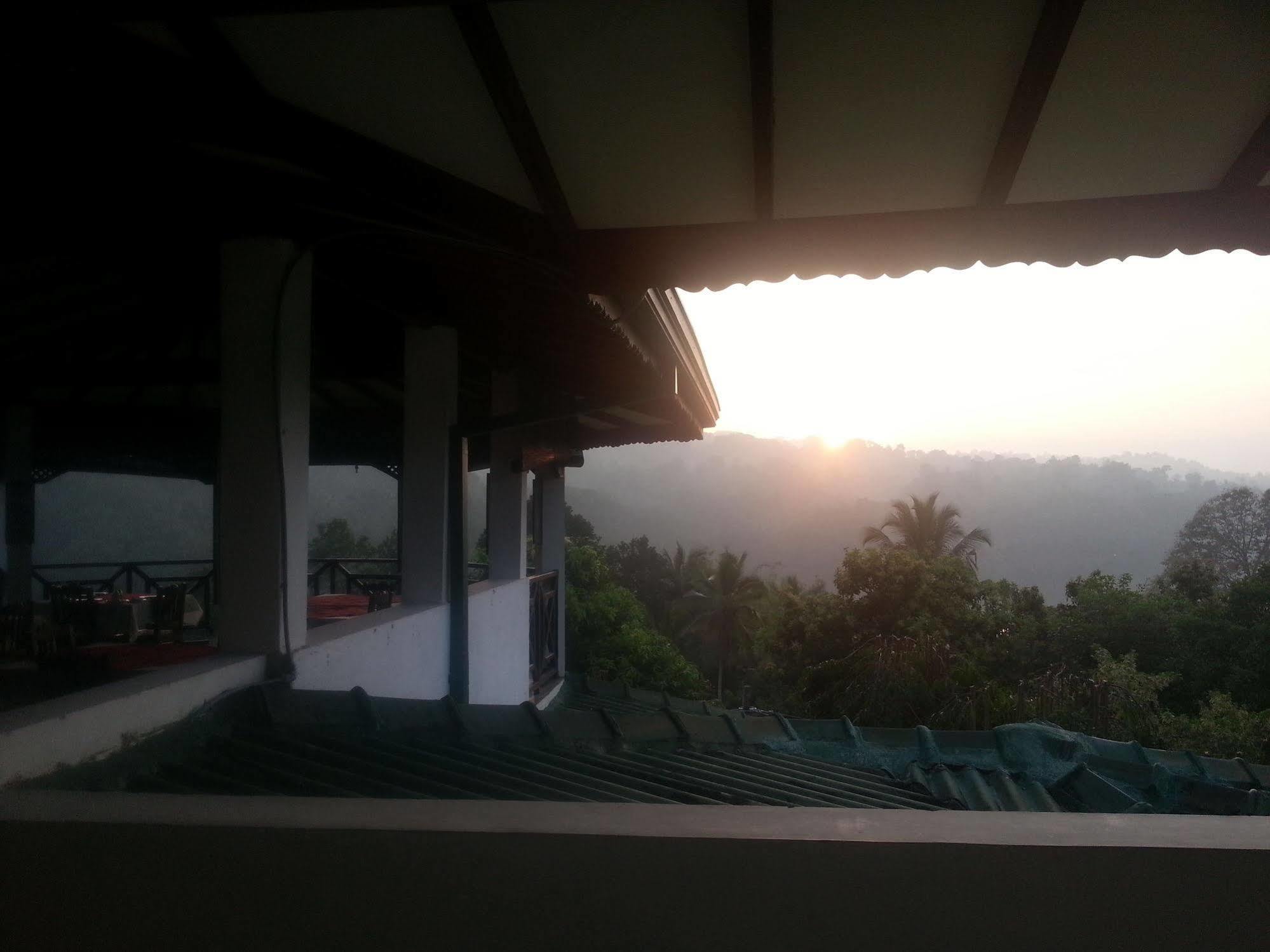 Kandy Holiday Home Eksteriør billede