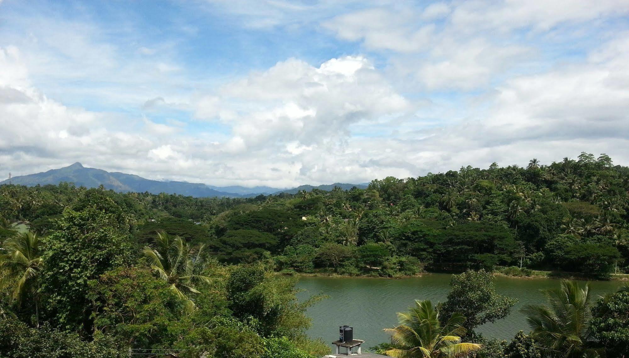 Kandy Holiday Home Eksteriør billede